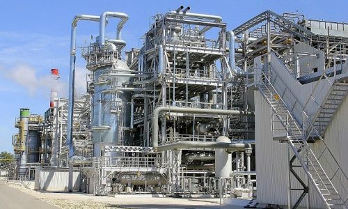 Республика Саха обладает огромными запасами газа и нефти, которые только недавно начали разрабатывать.